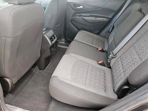 Used 2023 Chevrolet Equinox LT image 17
