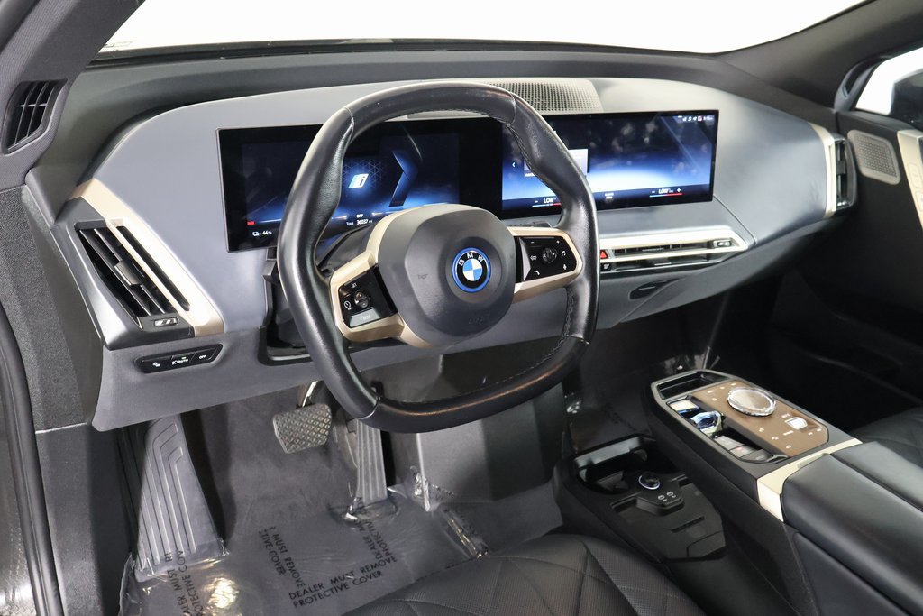 Certified 2023 BMW iX M60 w/ Executive Package AWD/4WD image 7