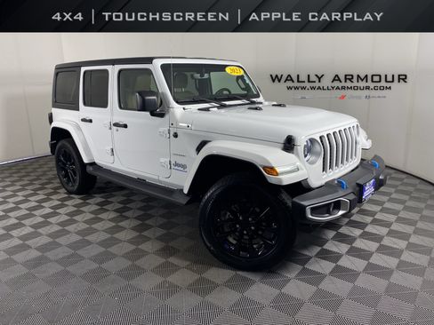 Used 2023 Jeep Wrangler Unlimited Sahara AWD/4WD image 1