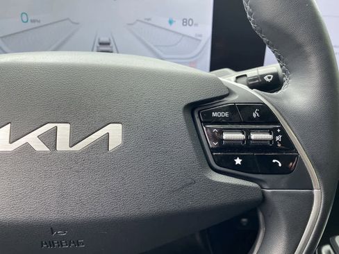Used 2023 Kia EV6 Wind w/ Wind Technology Package AWD/4WD image 22