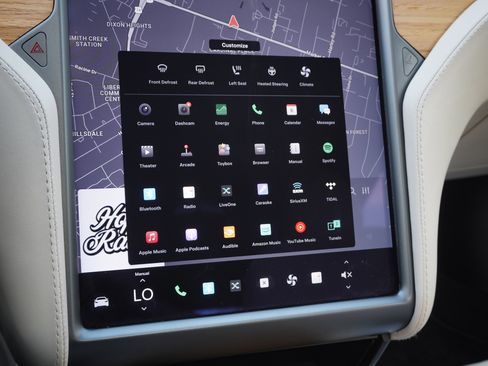 Used 2021 Tesla Model S Performance image 28