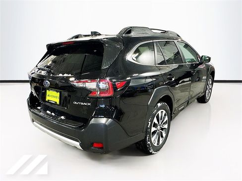 Certified 2023 Subaru Outback Limited image 5