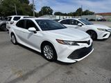 Used 2020 Toyota Camry LE image 6