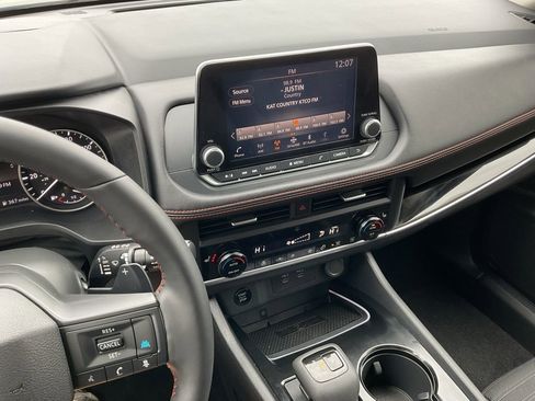 Used 2025 Nissan Rogue SV w/ Rock Creek Premium Package AWD/4WD image 13