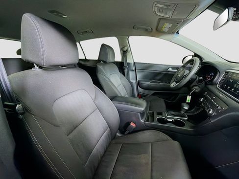 Used 2020 Kia Sportage LX FWD image 29