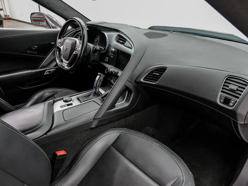 Used 2017 Chevrolet Corvette Z06 image 15