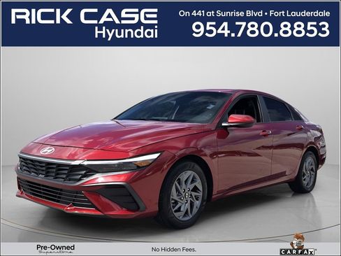 Certified 2024 Hyundai Elantra SEL FWD image 1
