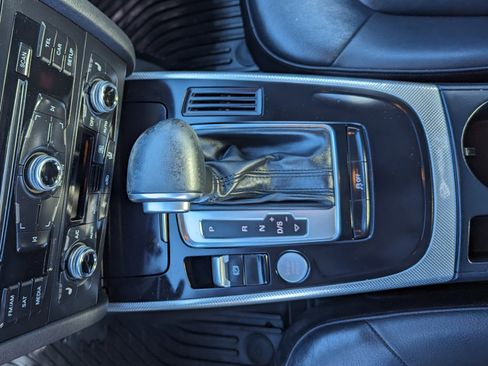 Used 2016 Audi A4 2.0T Premium image 23