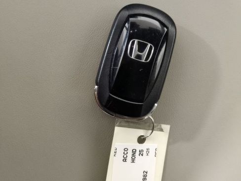 Certified 2025 Honda Accord LX image 30