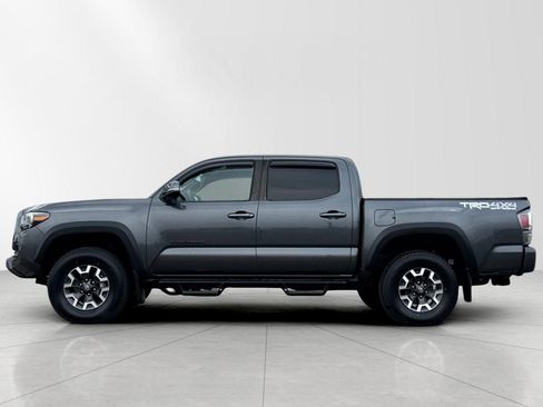 Used 2021 Toyota Tacoma TRD Off-Road w/ Technology Package image 7