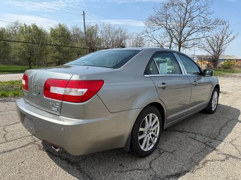 Used 2008 Lincoln MKZ AWD image 3