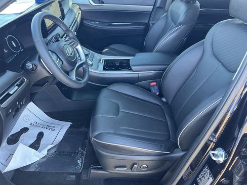 Used 2024 Hyundai Palisade SEL w/ Premium Package image 22