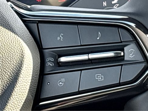 Used 2026 Chevrolet Equinox RS w/ Convenience Package III image 16