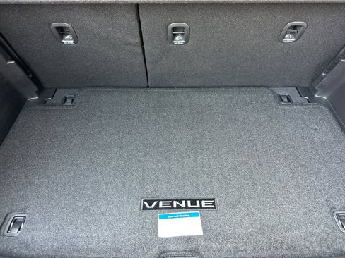 Certified 2026 Hyundai Venue SE FWD image 19