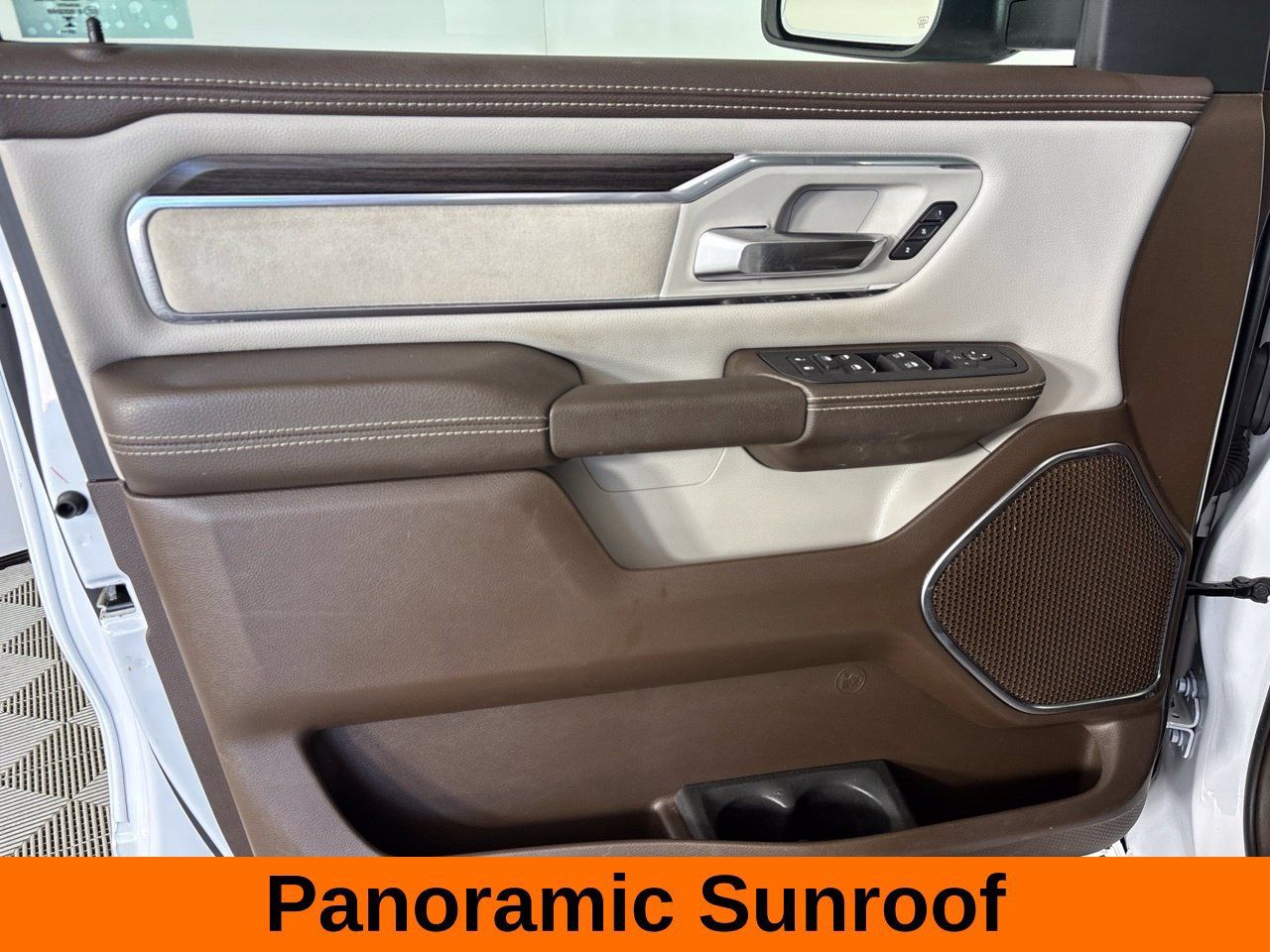 Used 2026 RAM 1500 Laramie AWD/4WD image 10