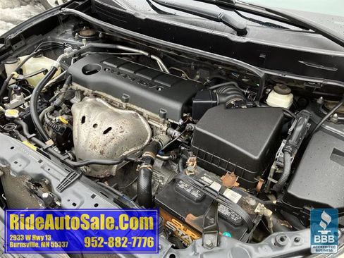 Used 2009 Toyota Matrix S image 22