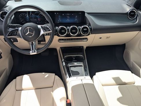 Used 2026 Mercedes-Benz GLA 250 GLA 250 image 16