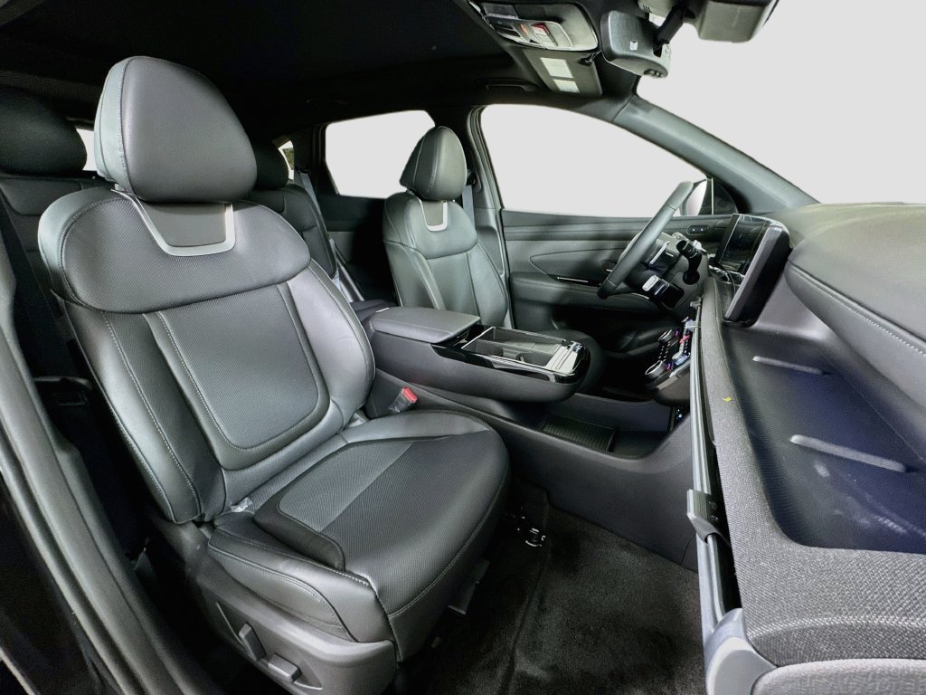 New 2026 Hyundai Tucson Limited AWD/4WD image 30