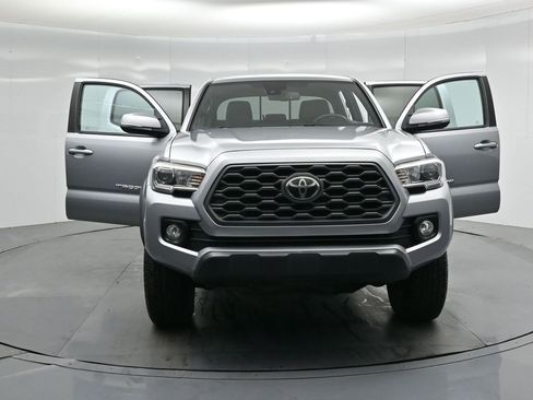 Used 2020 Toyota Tacoma TRD Off-Road image 26