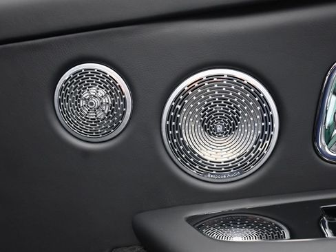 Certified 2024 Rolls-Royce Cullinan Black Badge AWD/4WD image 32