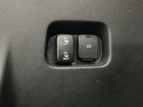 Used 2022 Ford Edge SEL w/ Convenience Package image 15