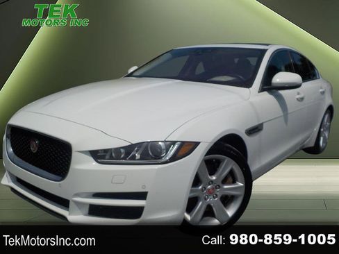 Used 2017 Jaguar XE Prestige image 1