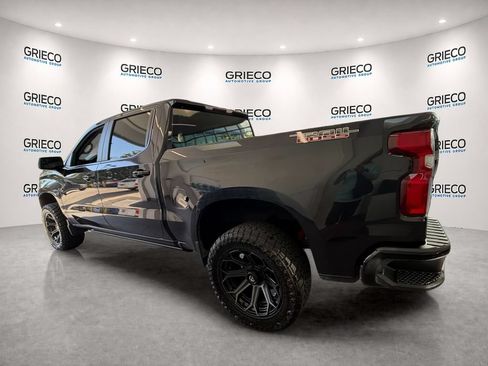 Used 2023 Chevrolet Silverado 1500 LT Trail Boss w/ Protection Package AWD/4WD image 4