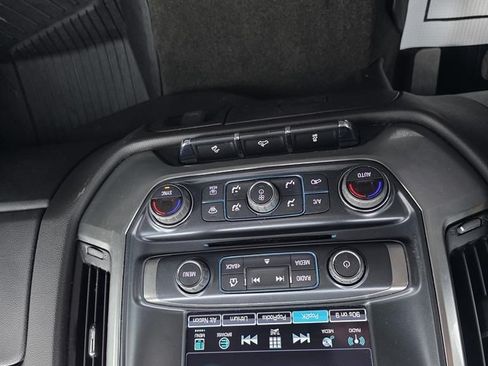 Used 2018 Chevrolet Silverado 1500 LT w/ All Star Edition AWD/4WD image 14