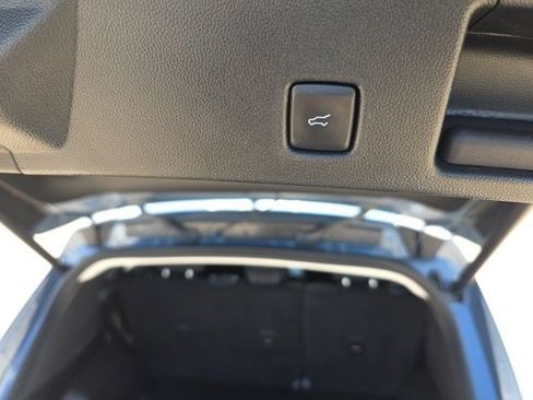 Used 2023 Ford Escape Active AWD/4WD image 11