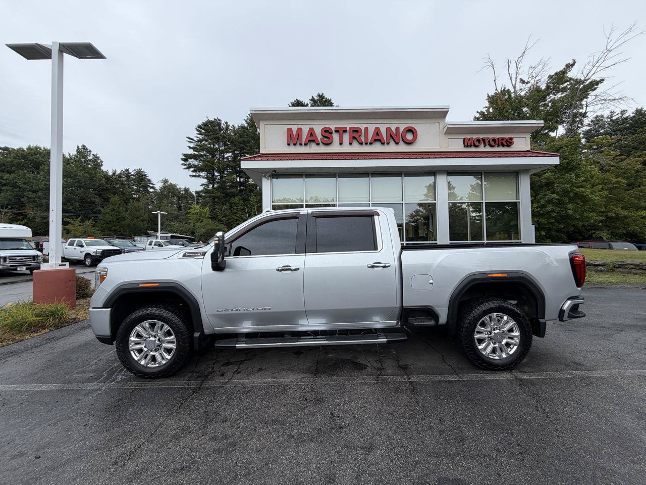 Used 2020 GMC Sierra 2500 Denali w/ Denali Ultimate Package AWD/4WD image 8