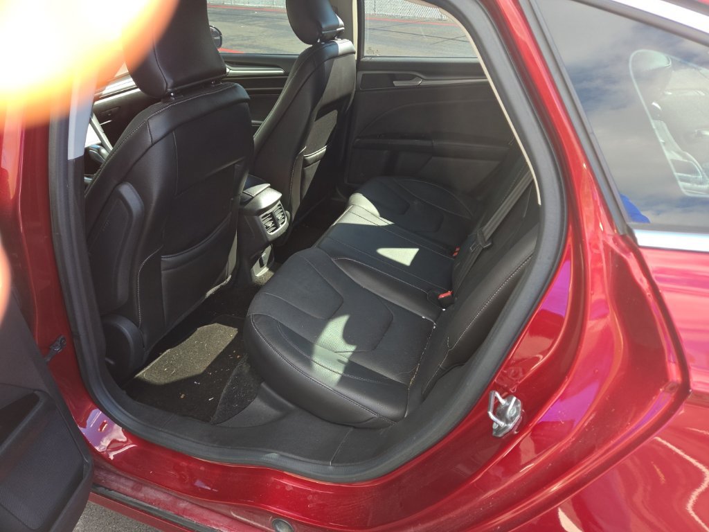 Used 2015 Ford Fusion Titanium FWD image 8