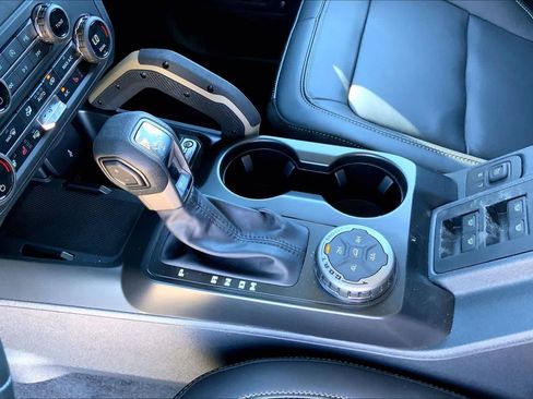 New 2026 Ford Bronco Badlands AWD/4WD image 7