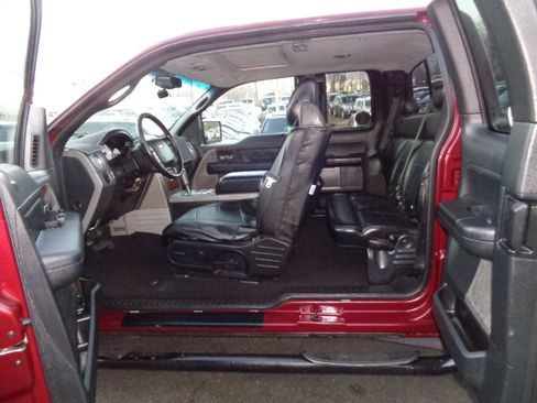 Used 2004 Ford F150 Lariat image 13