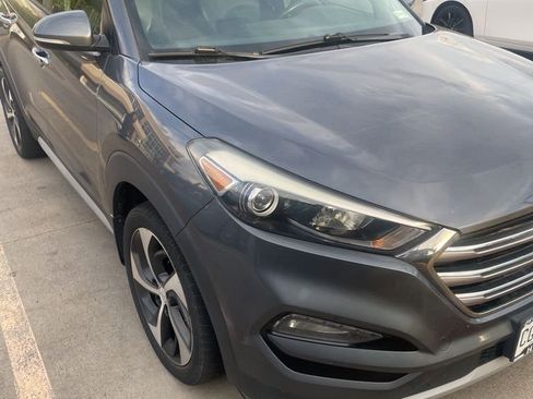 Used 2017 Hyundai Tucson Limited w/ Limited Ultimate Package 03 image 3