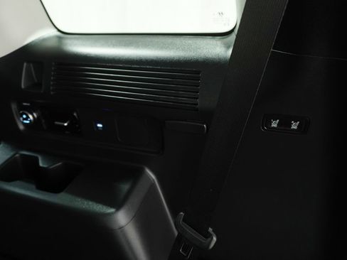 Certified 2026 Hyundai Santa Fe SEL AWD/4WD image 7