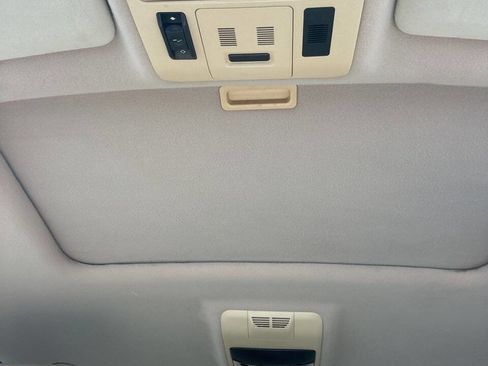 Used 2007 Land Rover Range Rover HSE image 15