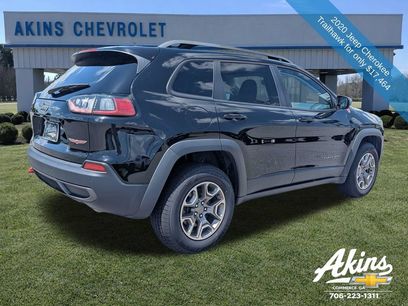 Used 2020 Jeep Cherokee Trailhawk w/ Comfort/Convenience Group