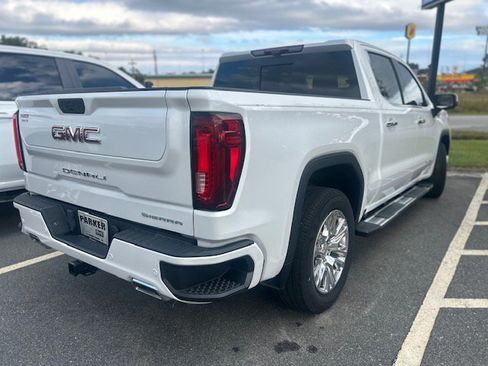 Used 2021 GMC Sierra 1500 AT4 image 7