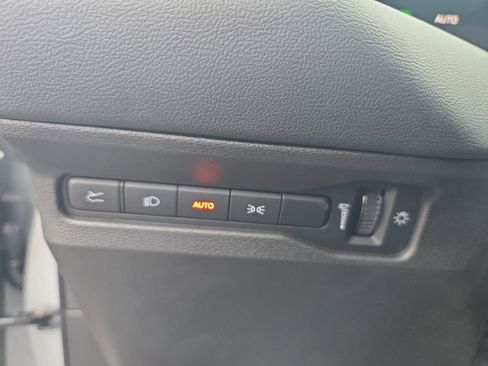 Used 2024 Dodge Charger R/T w/ Plus Group image 33