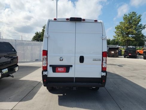 New 2026 RAM ProMaster 2500 w/ Convenience Group image 4
