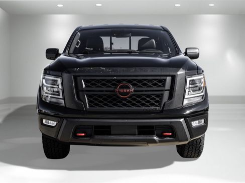 Used 2023 Nissan Titan PRO-4X w/ Off Road Protection Package image 4