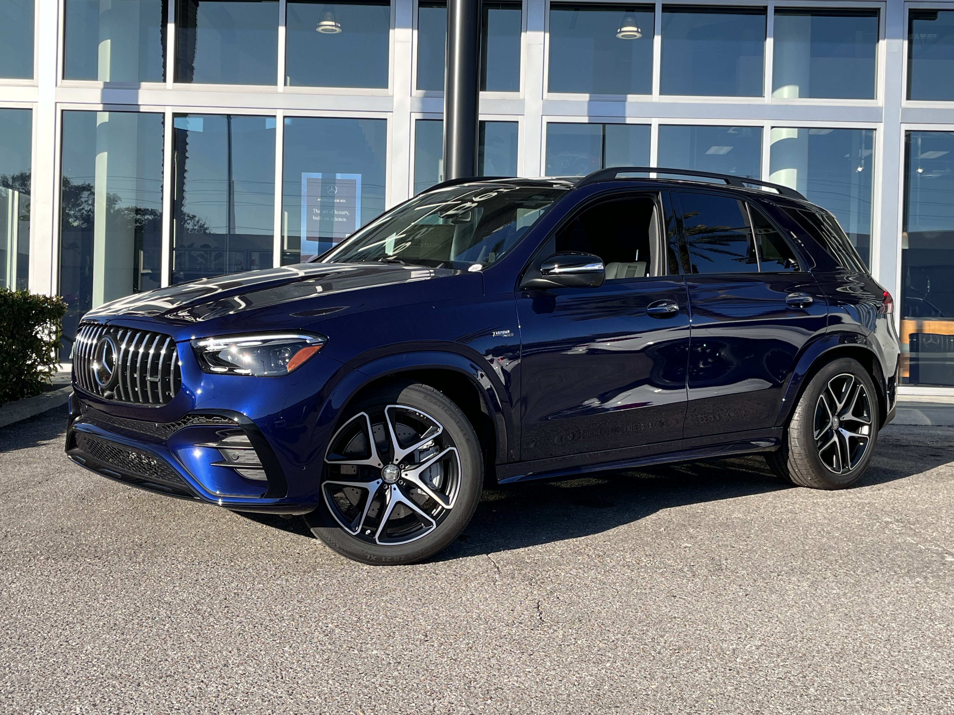 New 2026 Mercedes-Benz GLE 53 AMG 4MATIC image 2