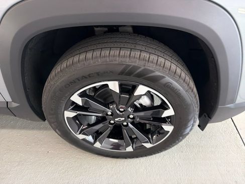 New 2027 Chevrolet Equinox RS FWD image 4