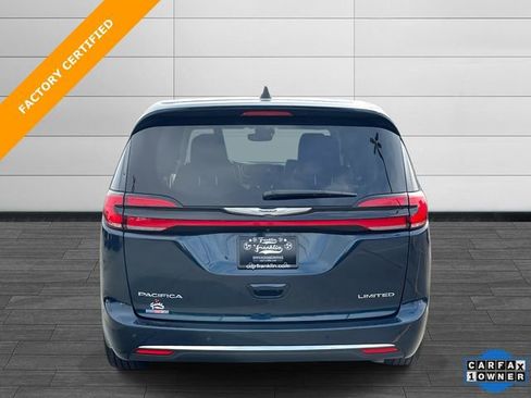 Certified 2024 Chrysler Pacifica Limited image 5