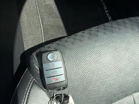 Used 2018 Kia Optima EX w/ Technology Package FWD image 18