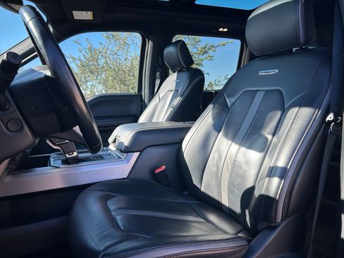 Used 2018 Ford F150 Platinum w/ Equipment Group 701A Luxury image 12