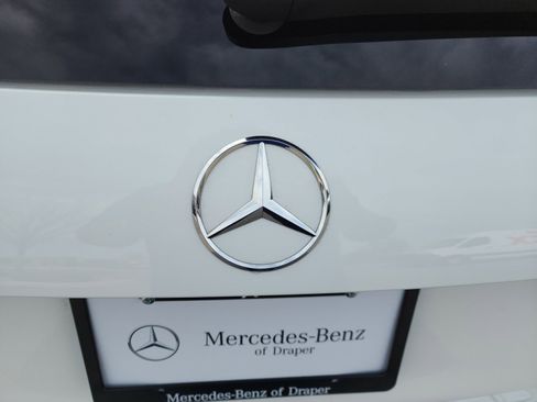 Used 2025 Mercedes-Benz GLA 250 4MATIC image 13