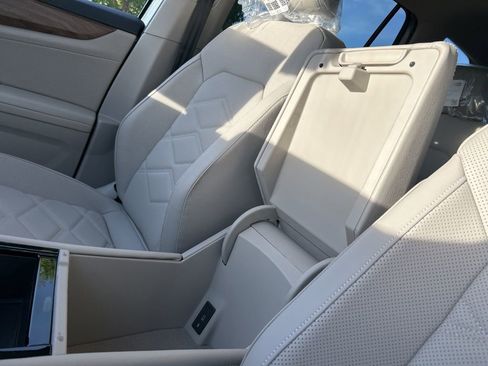 New 2026 Volkswagen Atlas SE image 34