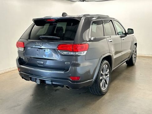 Used 2018 Jeep Grand Cherokee Overland AWD/4WD image 36