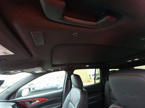 Used 2024 Chevrolet Traverse RS w/ LPO, Floor Liner Package image 20